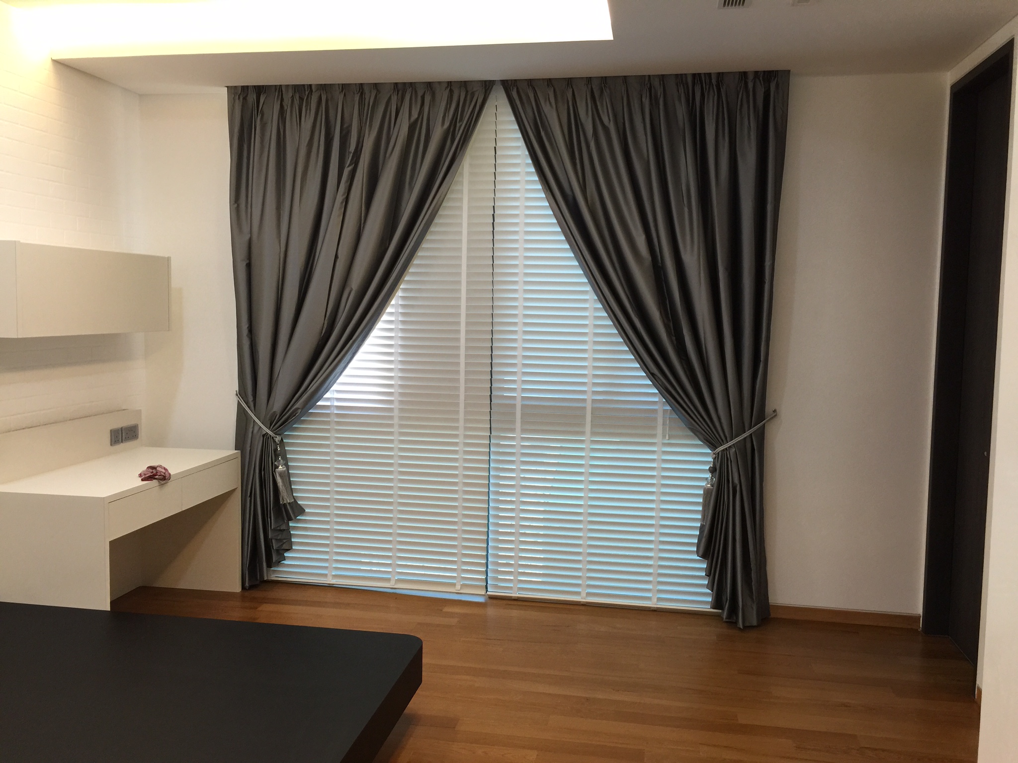 Choose the Best One : Blinds And Curtains