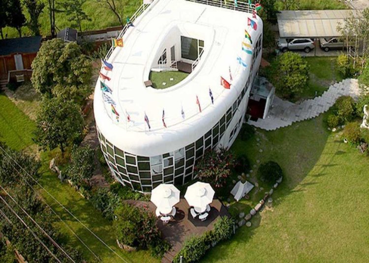 Most Unique Houses In The World