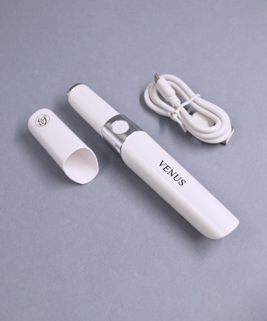 Eye Lid Anti-Aging Device for Home Use