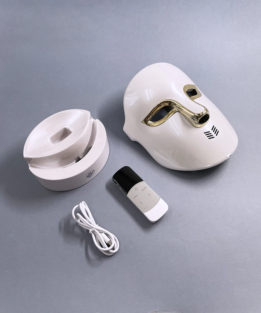 The Complete Guide to LED Face Mask and its Benefits