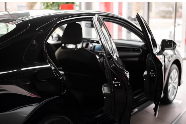 Premier Chauffeur Service Heathrow London - Heathrow Carrier 