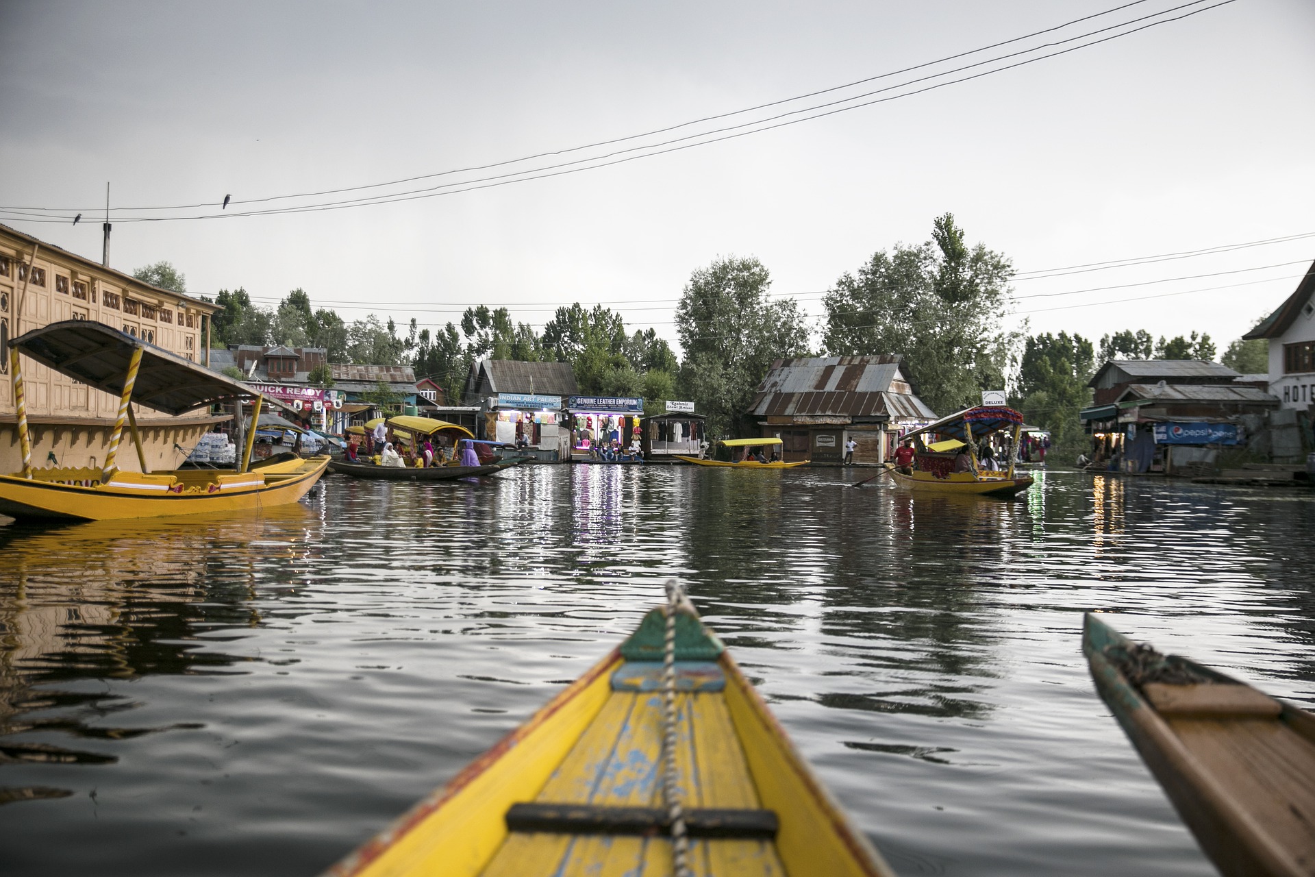 Kashmir Tour Packages Best Deal with Travel Master