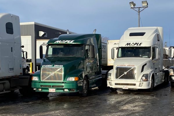Simple steps to start your trucking career