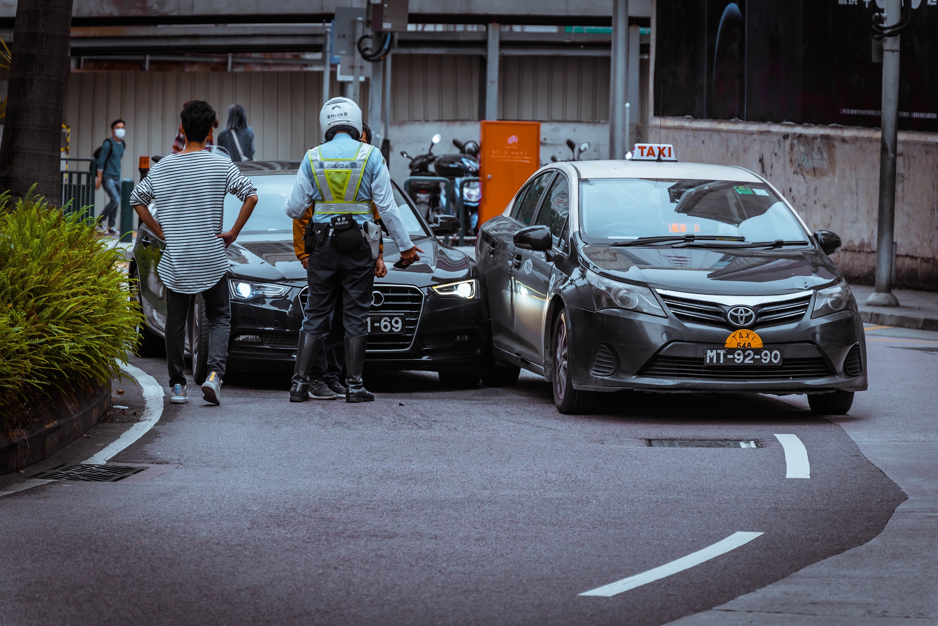 What Happens If You're Involved In A Car Accident Without Car Insurance?