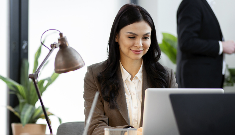 Save time and take control of your cashflow with QuickBooks UK Version