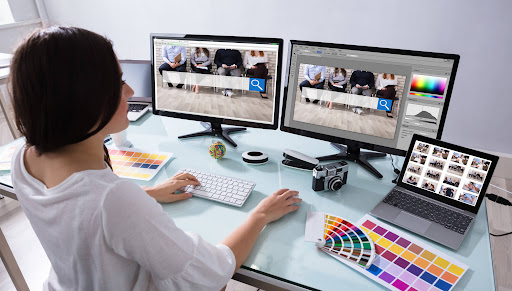 Japanese Web Designer 