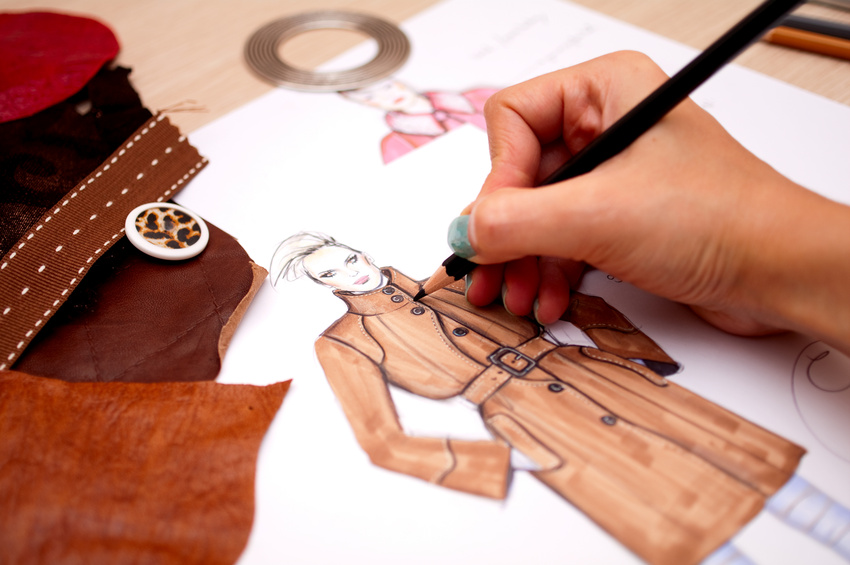 How to Become a Fashion Designer?