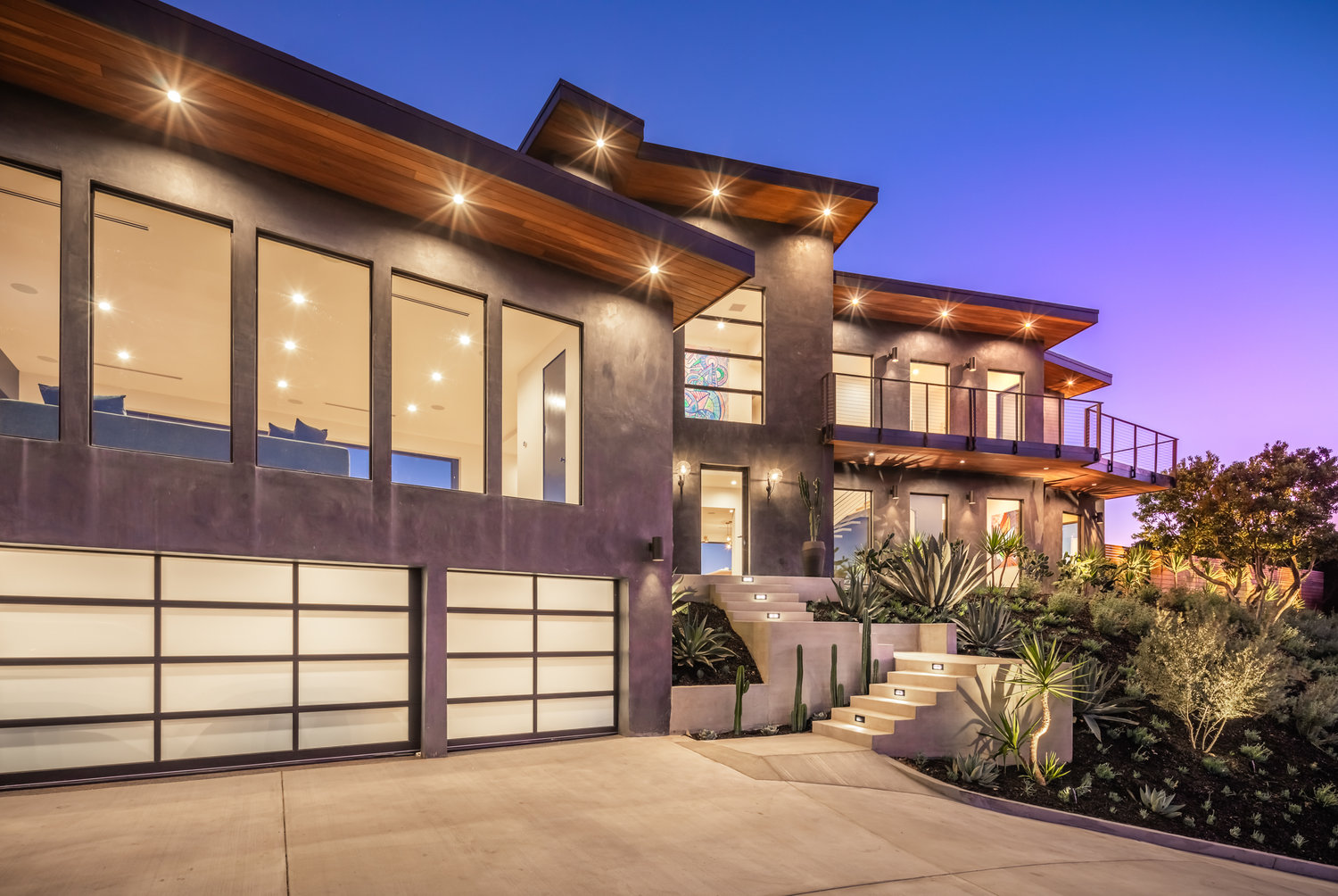 Private Modernist Estate with Ocean & Mountain Views | Funf Venture