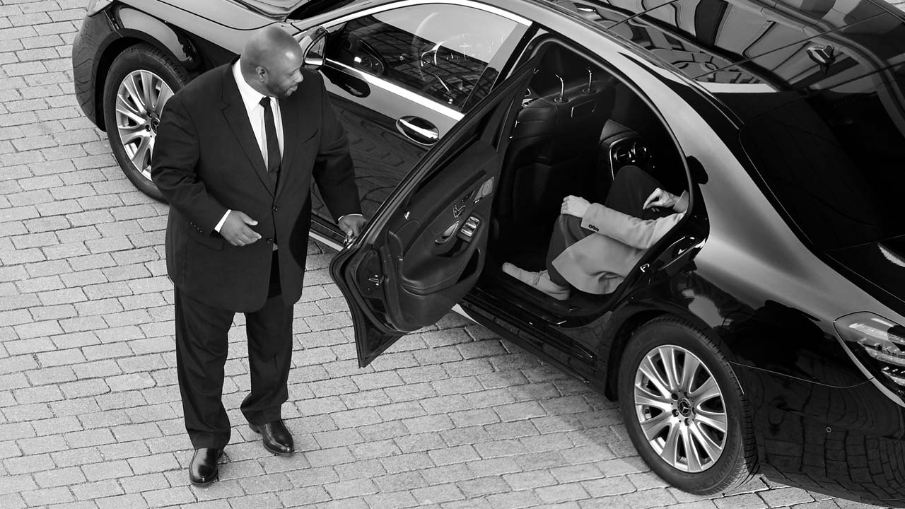 Here is what a corporate transportation service can do for you