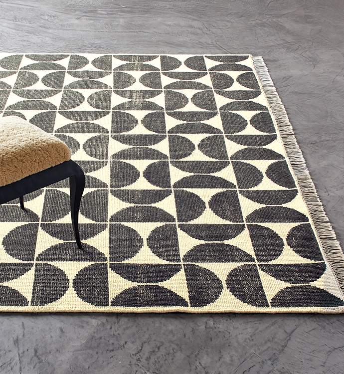 How to Get Antique Ardabil Rugs Online in Toronto?
