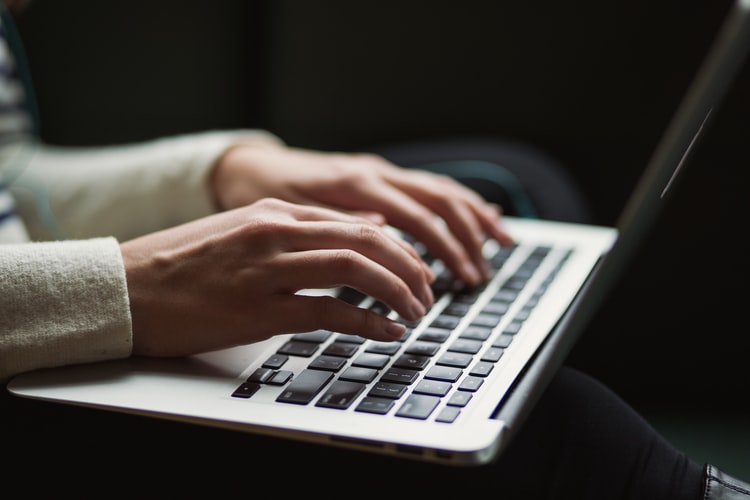 Blog Writing Service in Dubai For Social Media