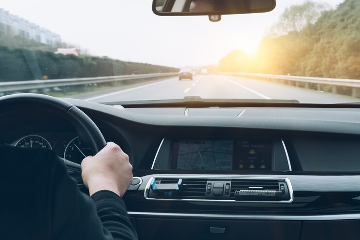 Luxurious and private ski transfers in Geneva