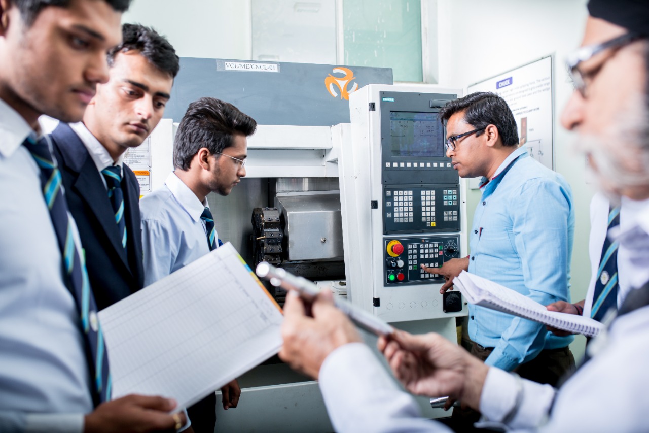 Top Polytechnic College in Meerut offers Diploma in Engineering