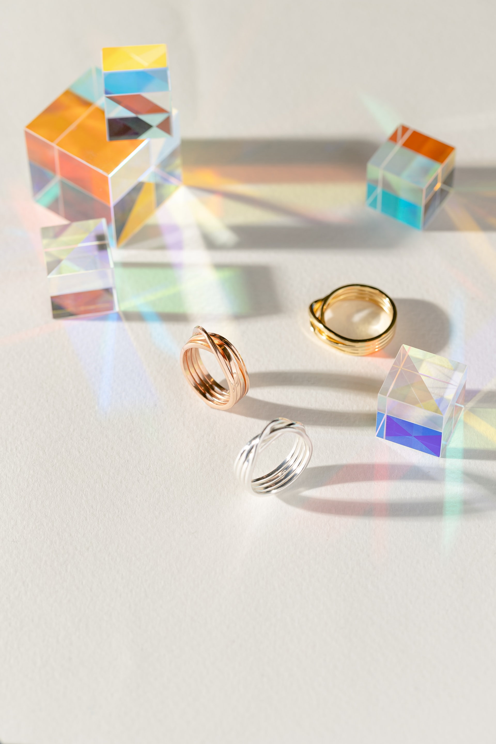 PERSONALITY ENHANCEMENT WITH THE USE OF FASHION JEWELLERY