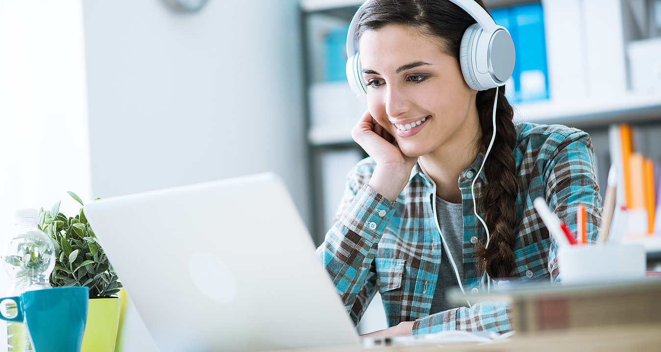 Choose the Best Online Course for French Language | Bonjour Fluency Academy