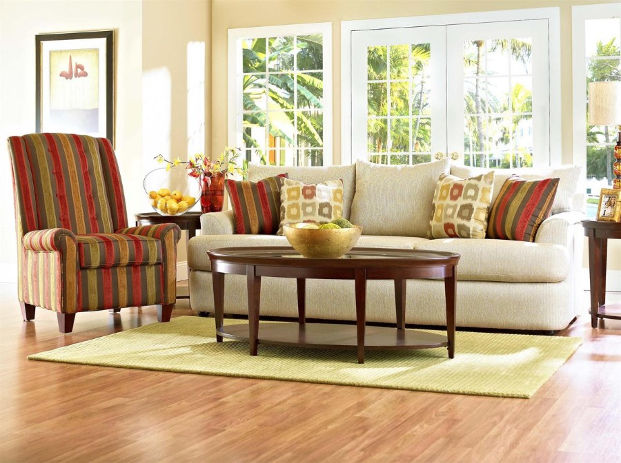 How New Sofa Can Give a Luxury Look to Your Sofa?