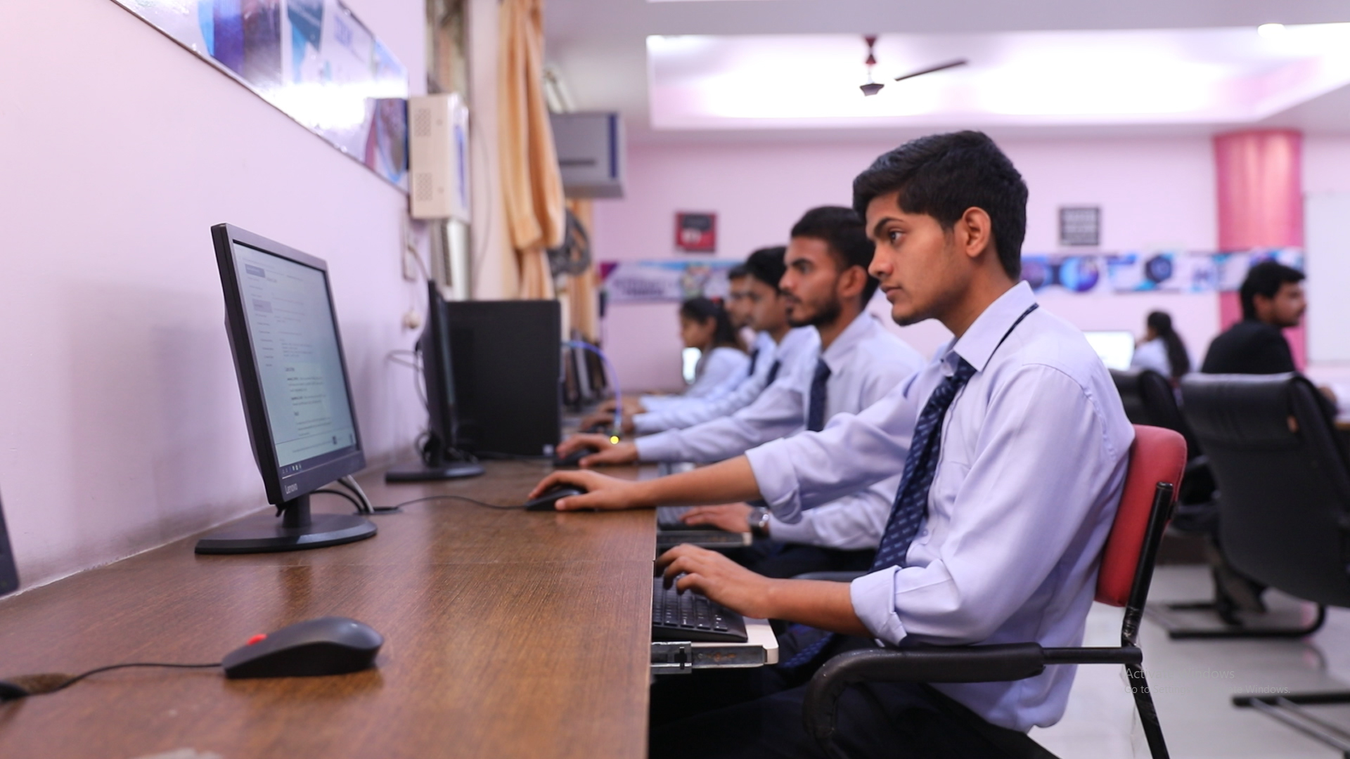 Top Information Technology Institute in Delhi | NIET