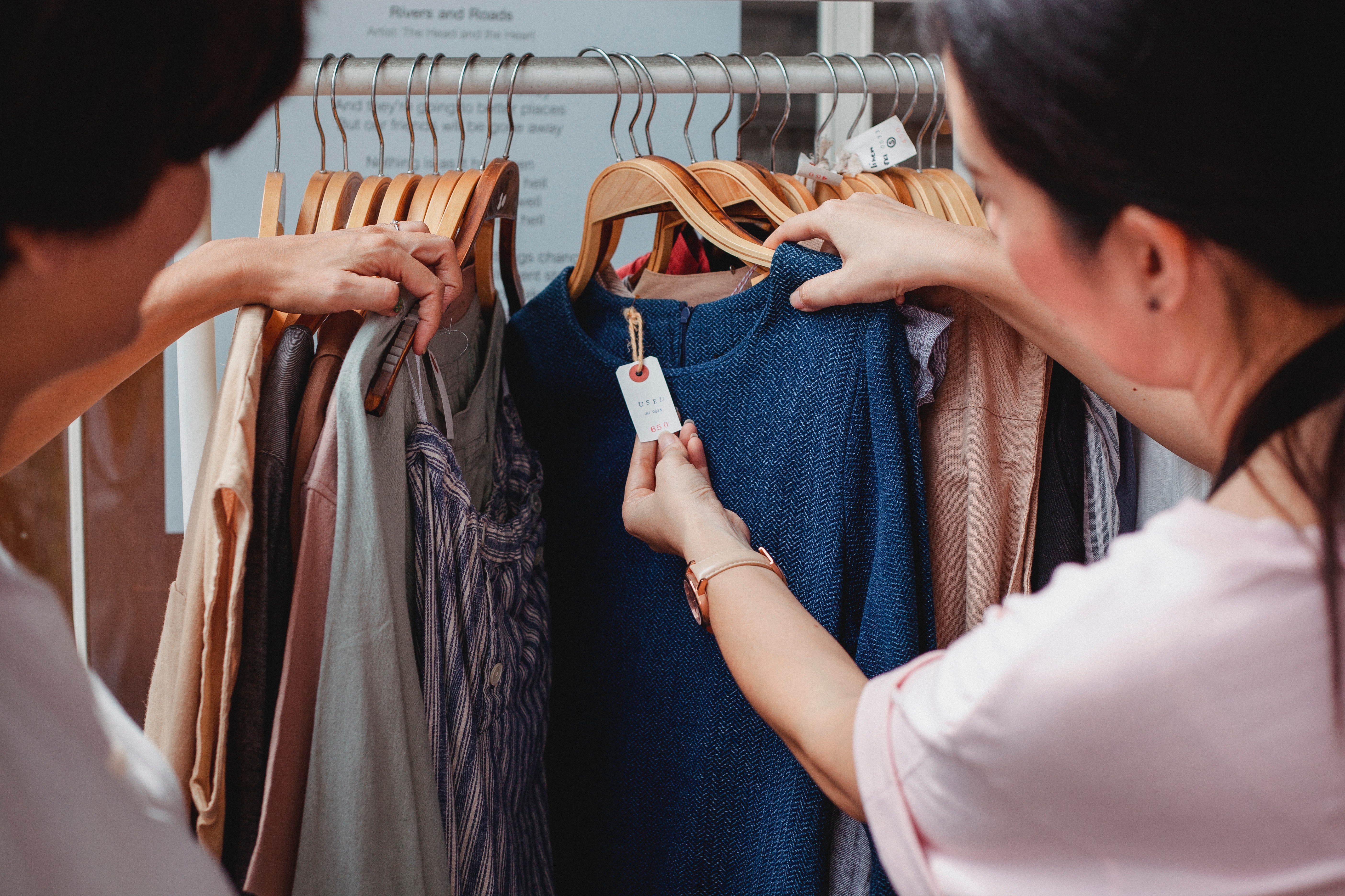 How Promotional Items Compete in the Modern Advertising Era?