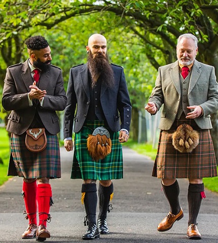 What is some good advice for purchasing a men's kilt?