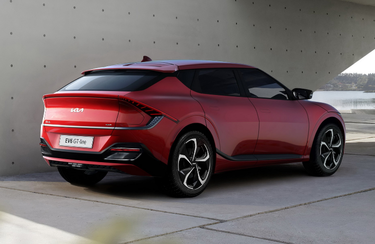 KIA HAS NOW SECURED 21,000 BOOKINGS FOR THE EV6 IN KOREA