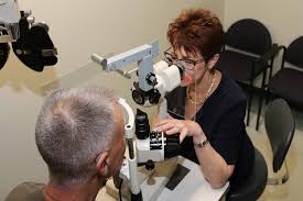 Top-Quality Vision Care from Dr. Elise Leonard