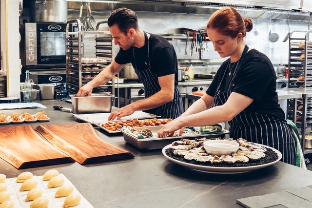 Beginner’s Guide To Indian Food Catering 