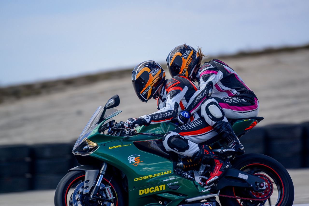 Top 15 Reasons Why Motorcycle Riding is Considered Better Than Other Opposite Vehicles