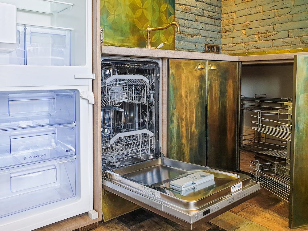 Expert Advice: How Often Should You Clean Your Dishwasher?