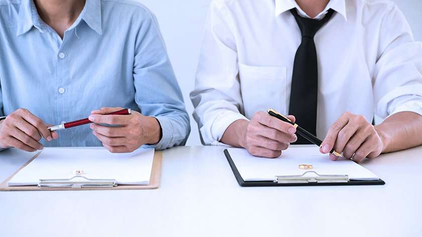 5 Reasons To Hire a Divorce Lawyer