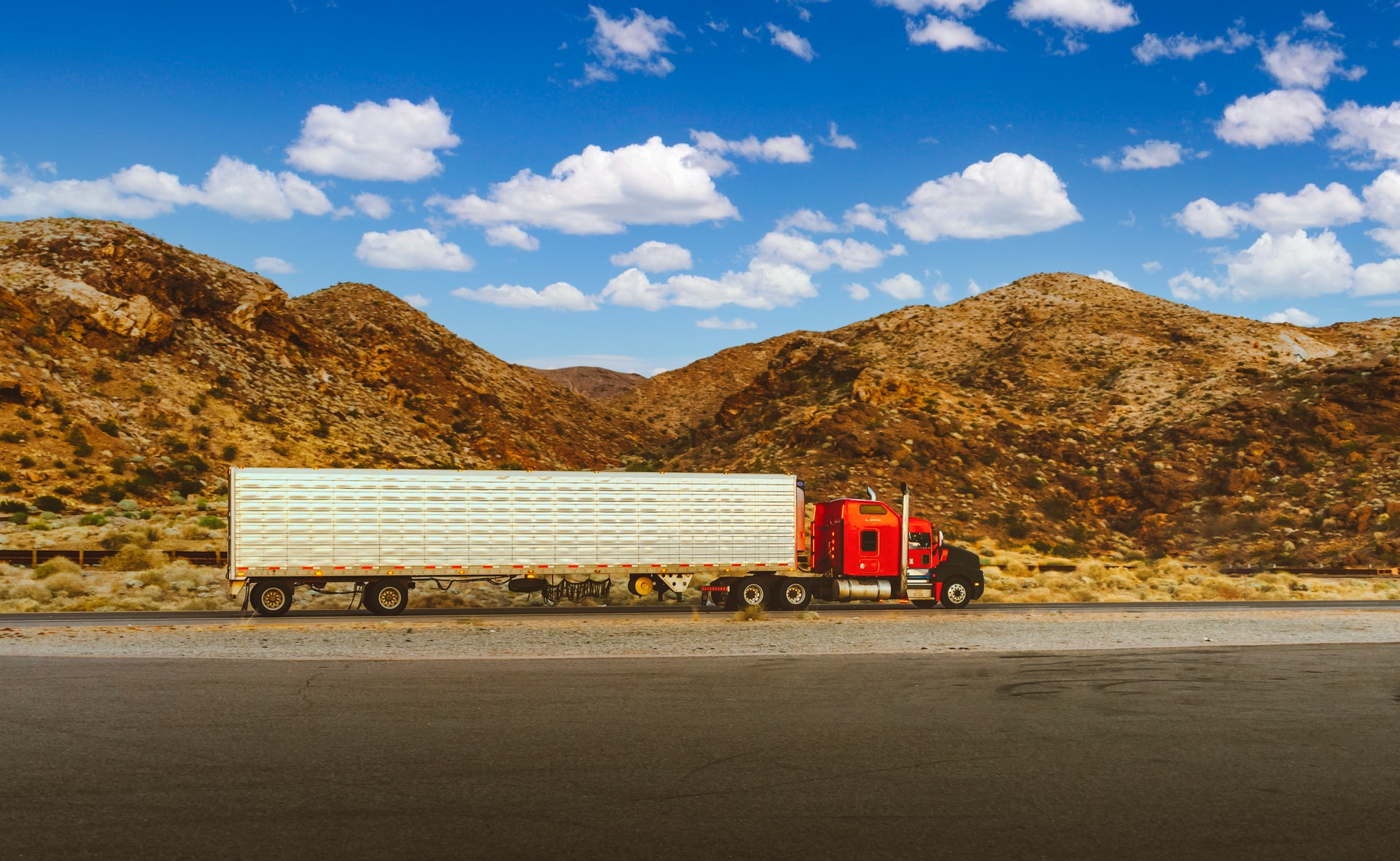 General Freight Trucking Market 2022 - CAGR Status, Growth Rate, And Forecast 2031