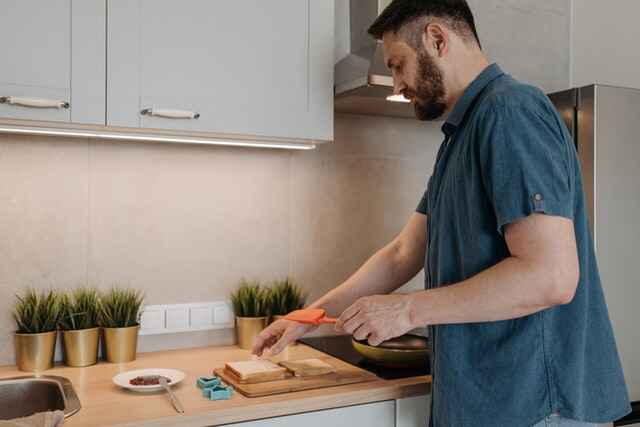 Can Cooking Improve Men’s Mental Health?