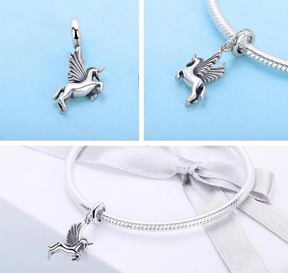 THE SILVER UNICORN CHARM