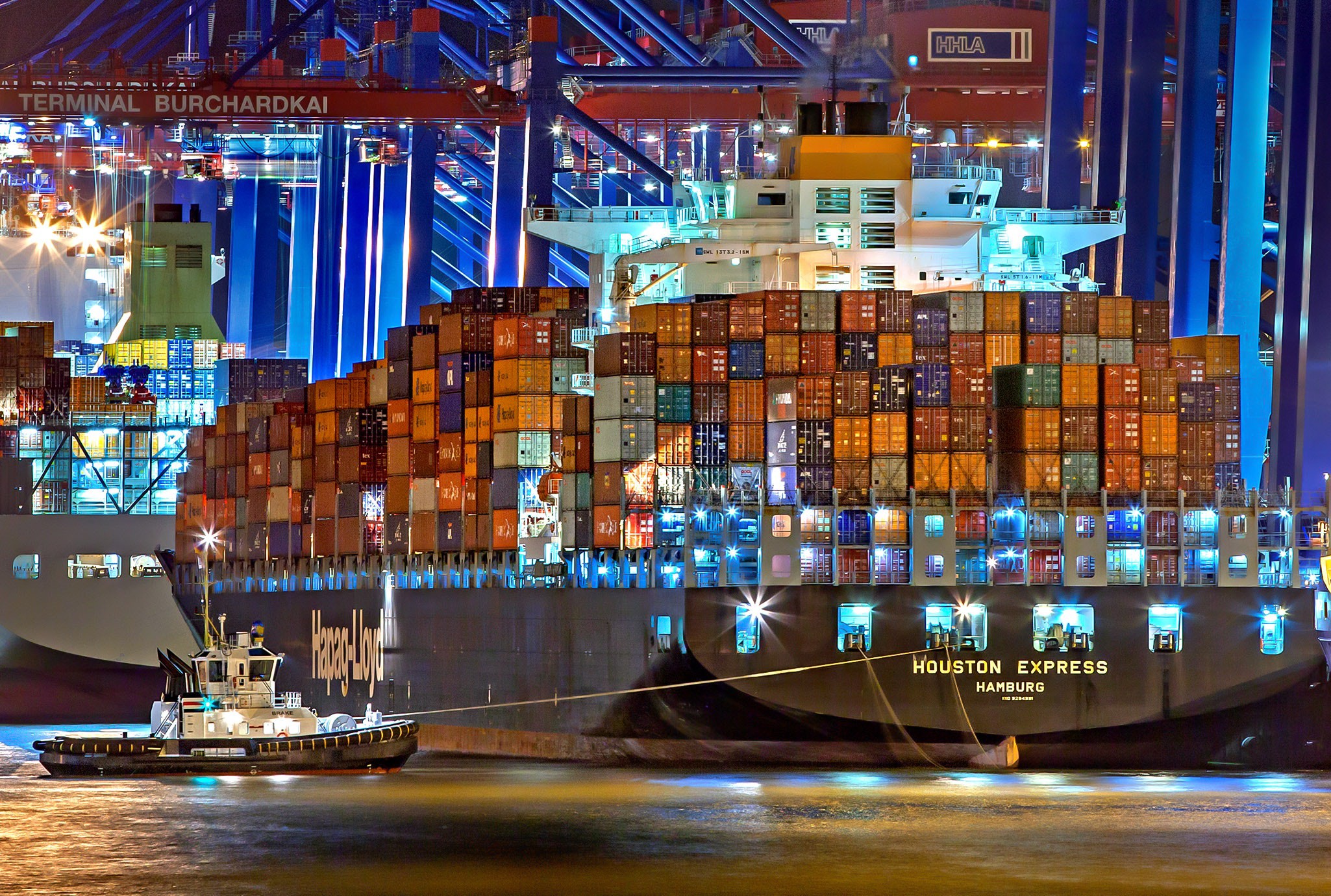 What are the most common freight shipping terms?
