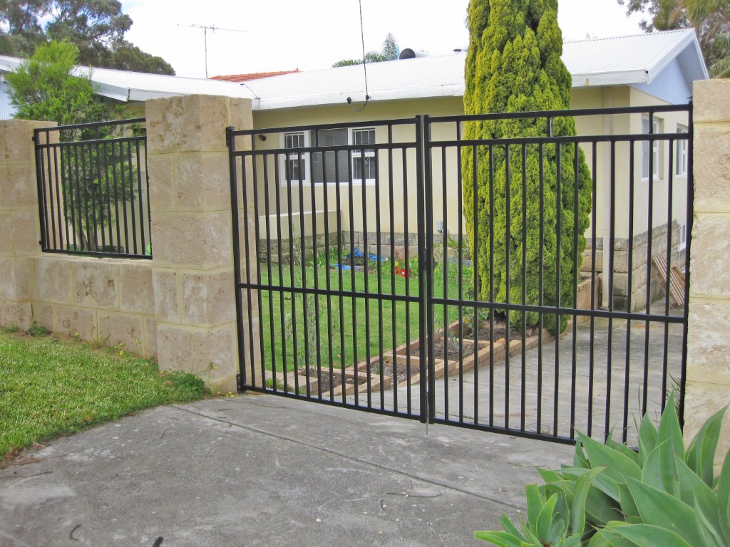 Graceful Aluminium Slat Gates Across Perth - Elite Gates