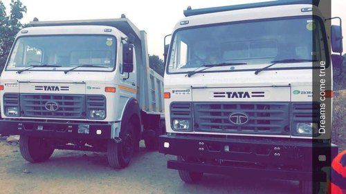 Top 2 Tata Tipper Models In India - Price & Overview