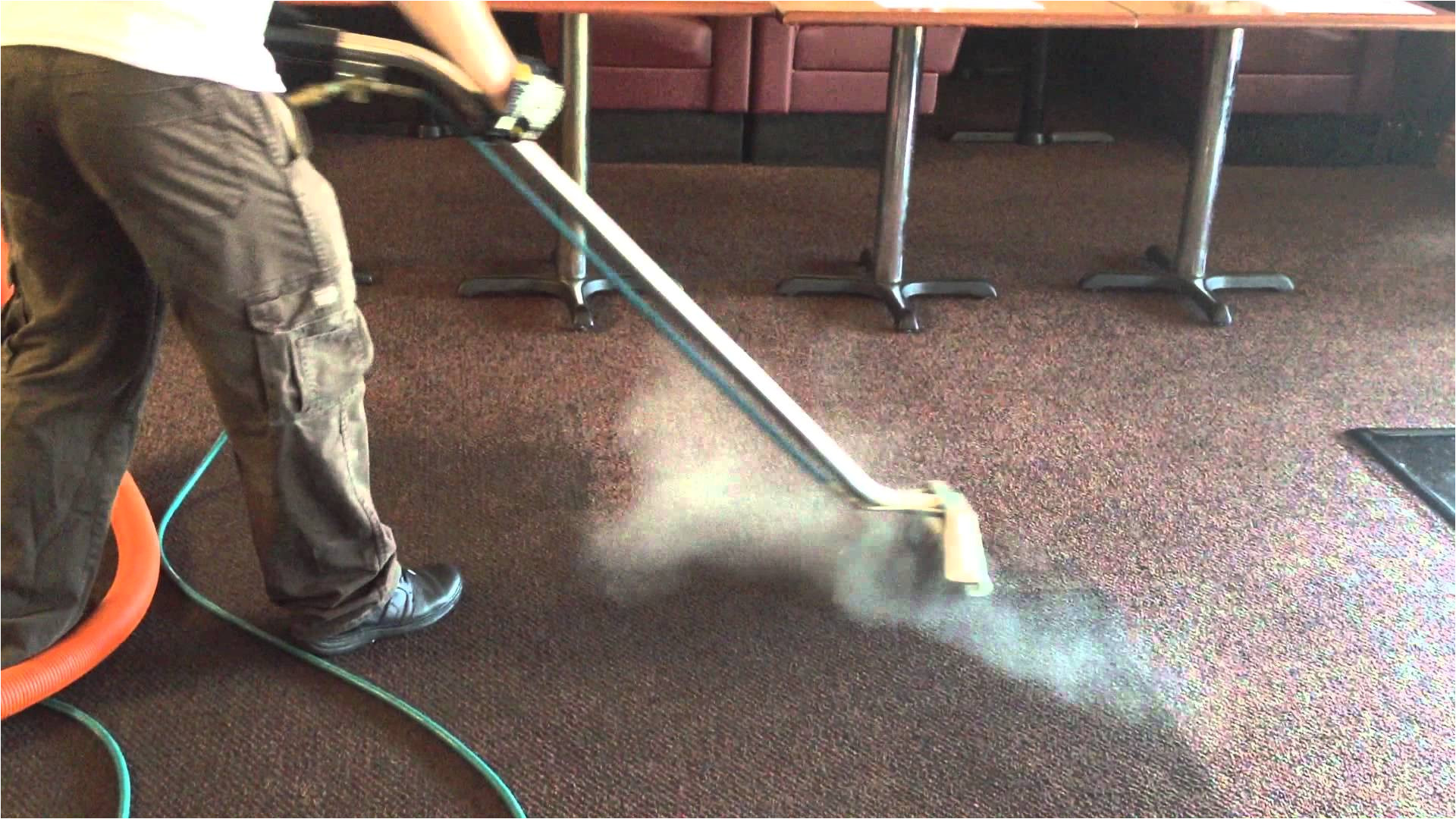 WET CARPET DRYING-CHOICES FOR CLEANING AND WET CARPET DRYING