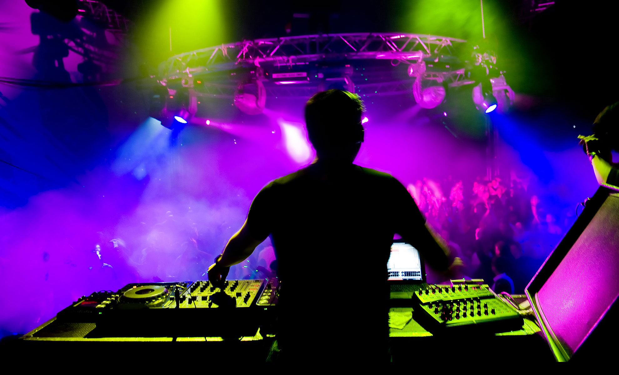 Dj Equipments in Dunwoody