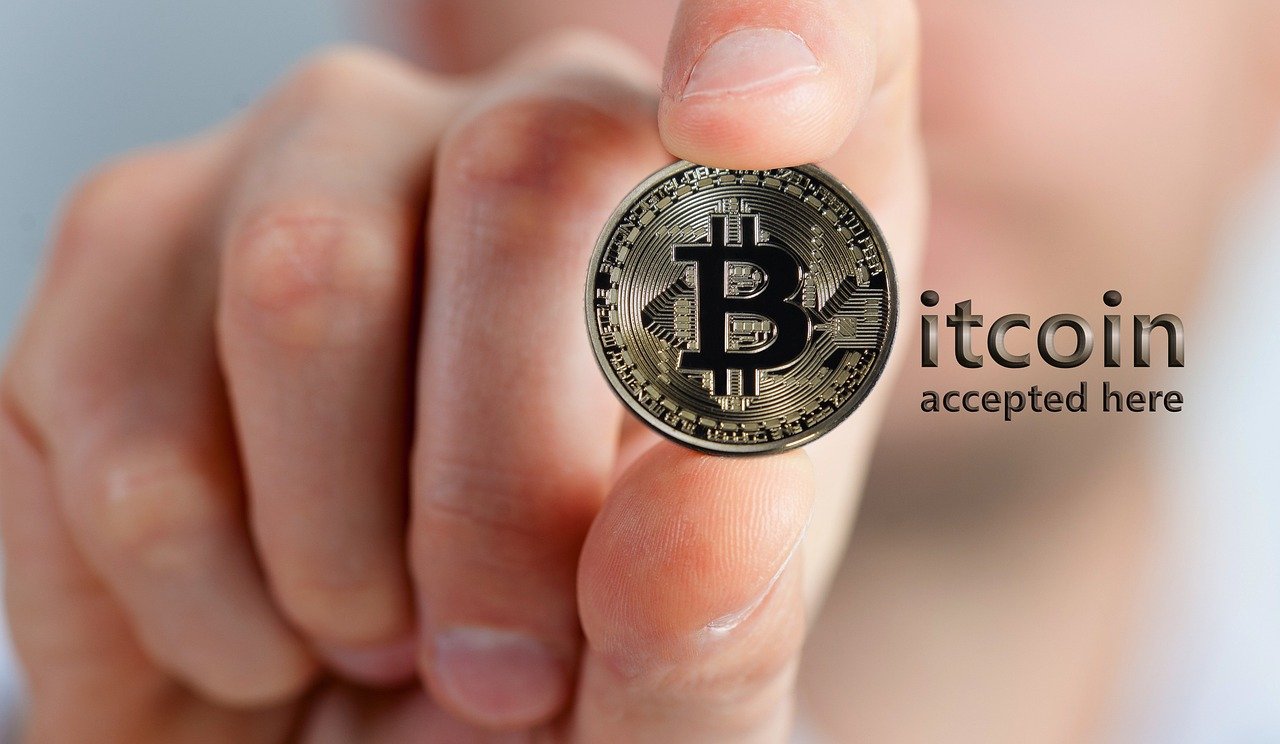 8 Incredible Benefits of Using Bitcoins for Transactions
