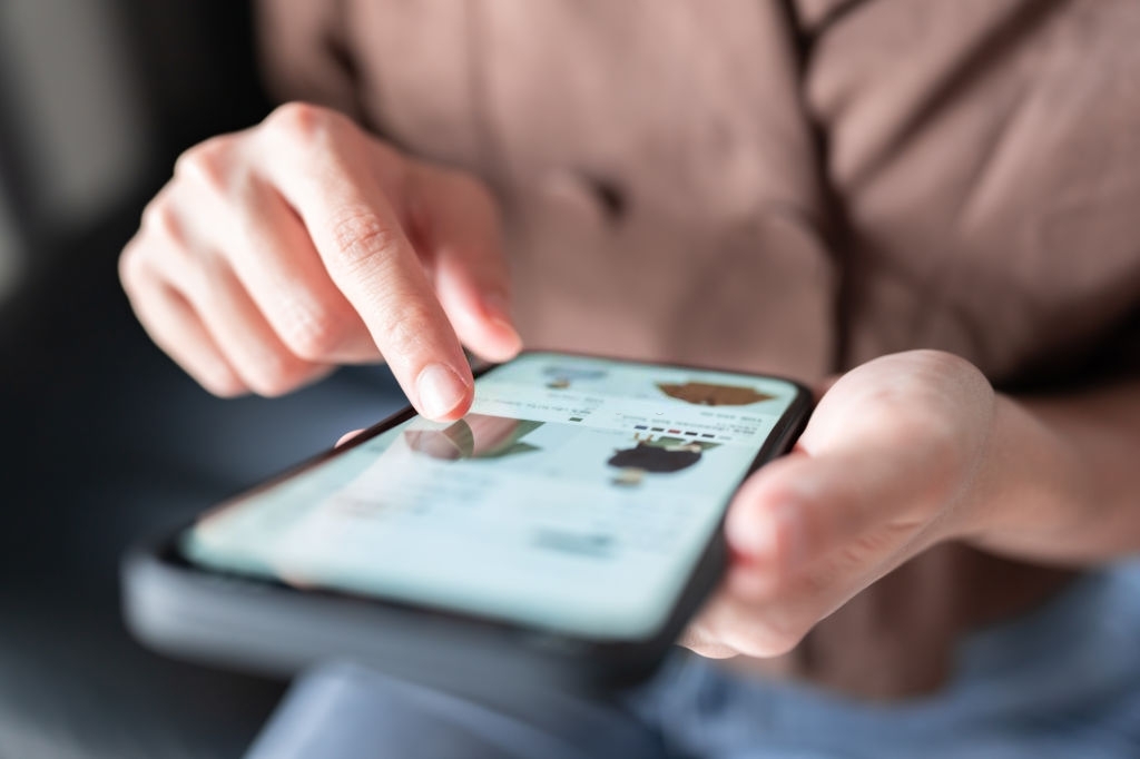 The Ultimate Guide to Online Shopping: What to Know Before Buy