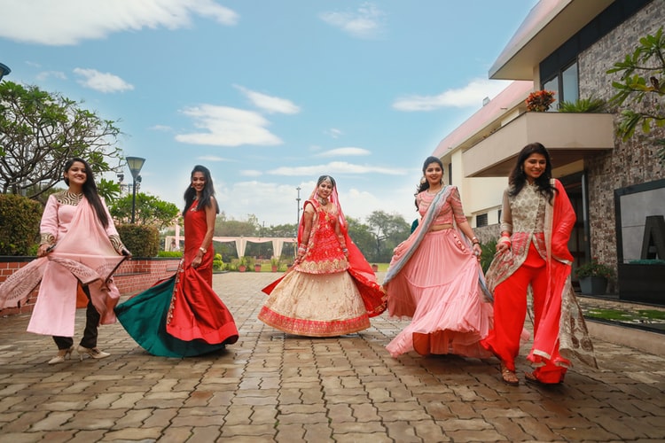  Indian wedding garments for ladies