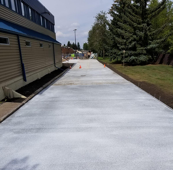 Get The Concrete Services with Reputed Concrete Contractor