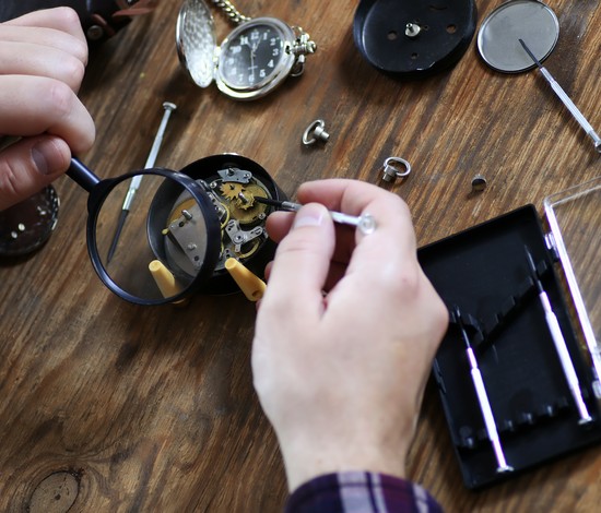 Top Secrets To Find The Best Watch Repair Services