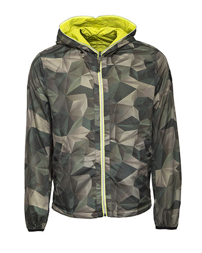 Starting a Clothing Line Versus Buying off the Shelf Blanks