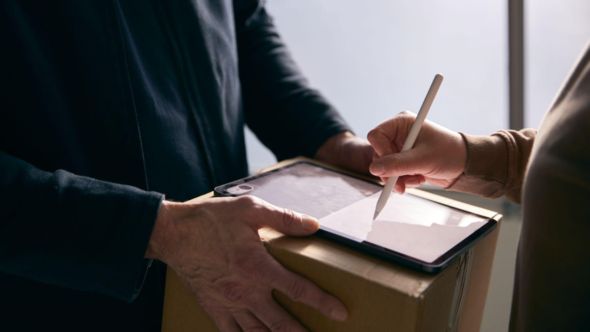 Ensuring Safety And Security: Race Couriers' 3PL Warehouse Commitment