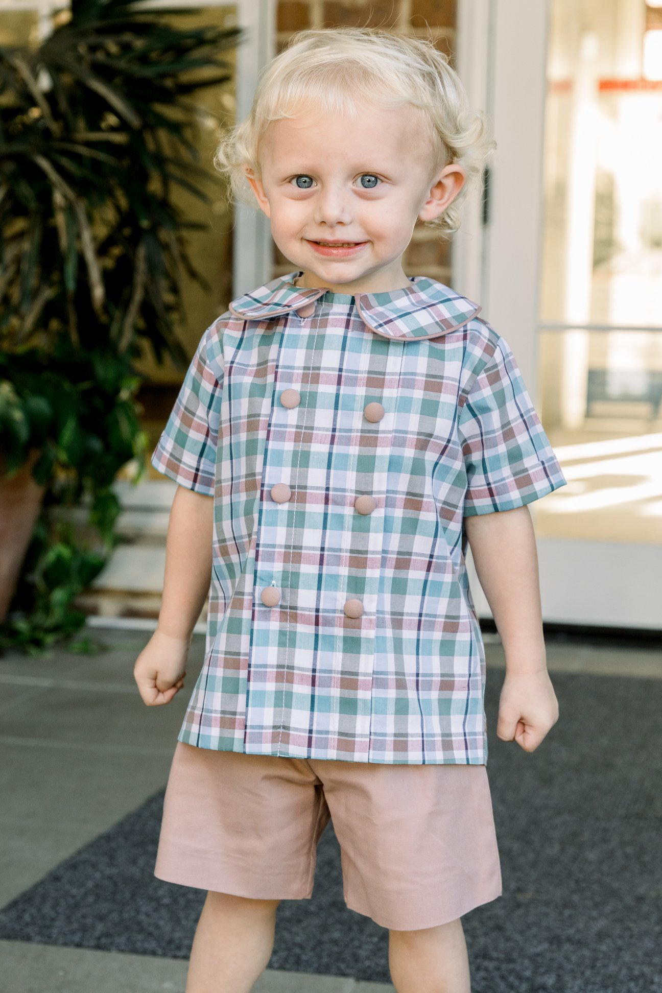 Style Guide for 2 Piece Dressy Short Set