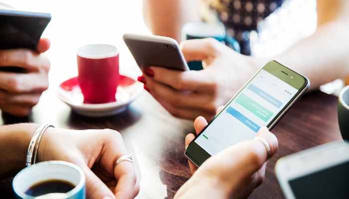 Hybrid app vs Native app