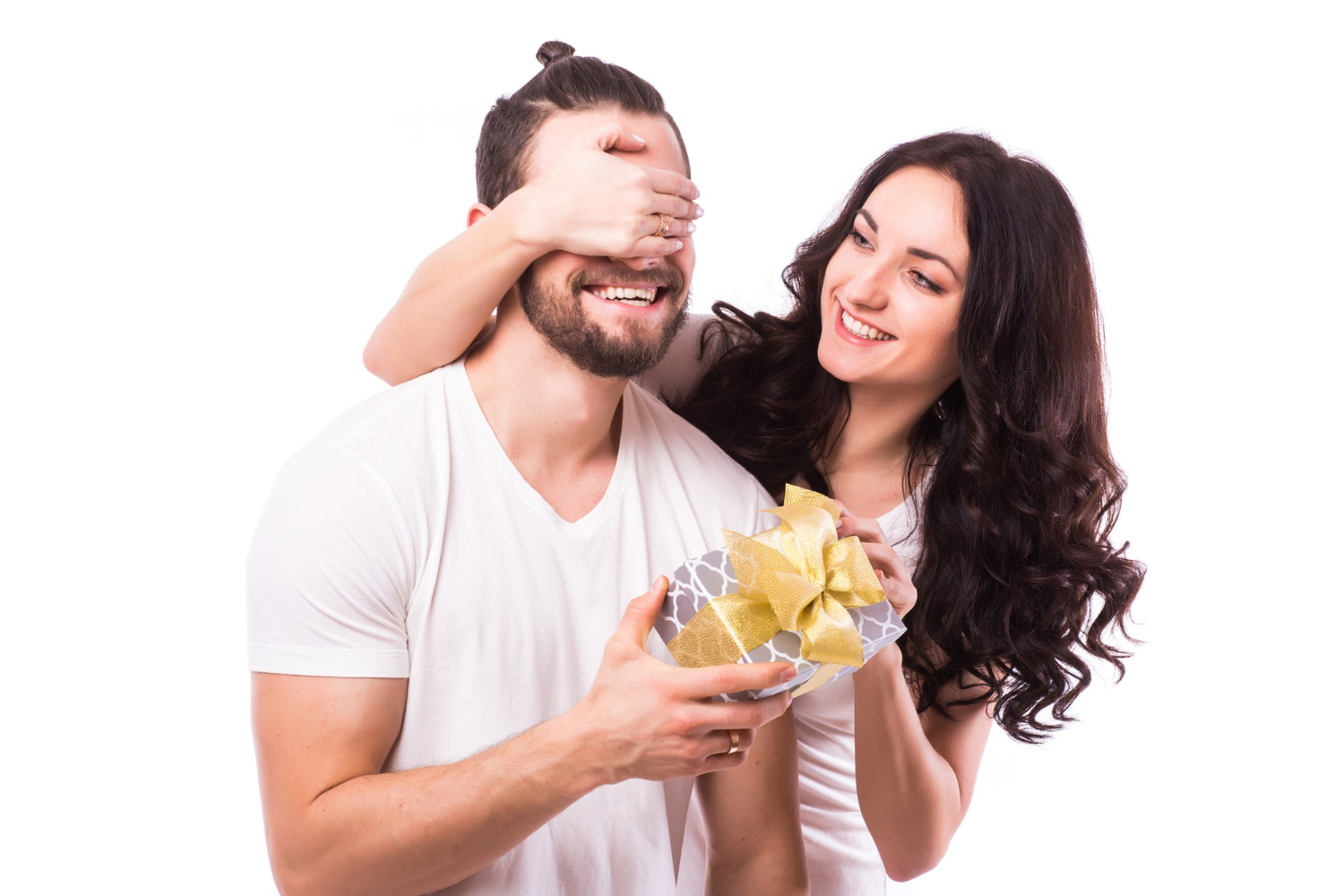 6 Lovable Anniversary Gift for Husband that Adds Color to The Celebration