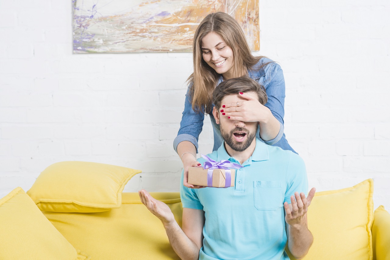 Showcase Your Unconditional Love With These Valentine Gifts For Him