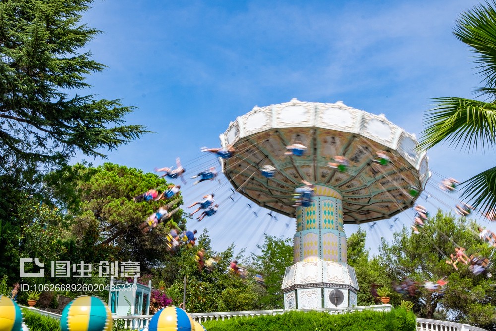 An Introduction To The Swing Ride