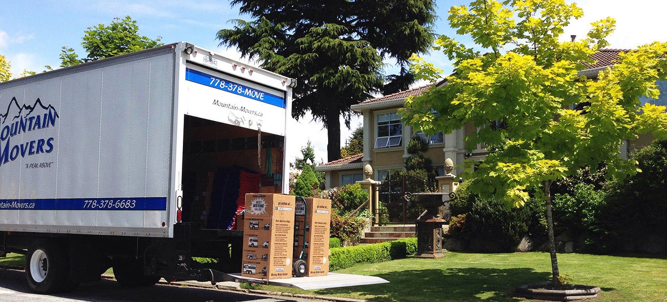 Choosing a Professional Mover: Four Points for You to Make the Best Choice